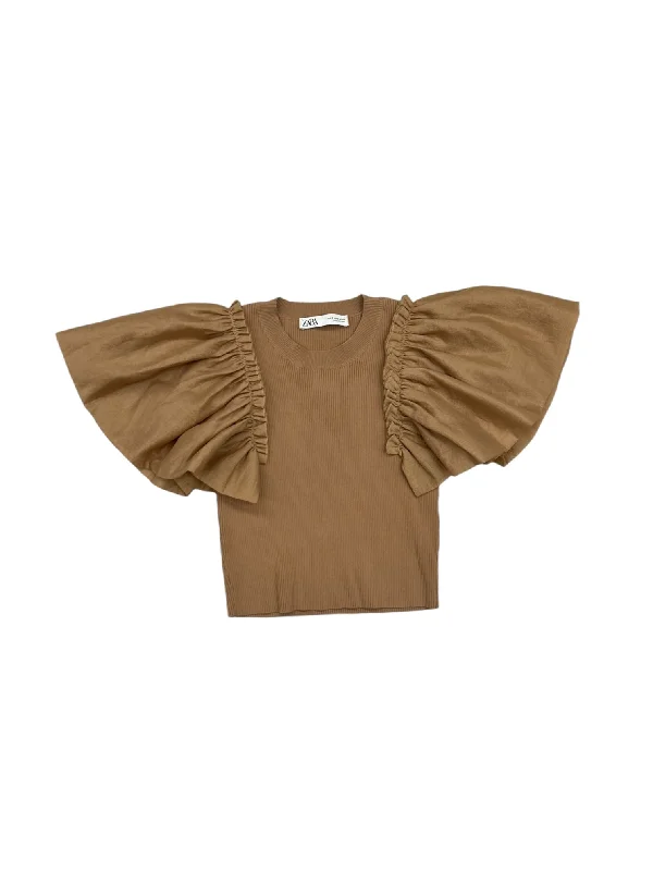 Top Short Sleeve By Zara In Tan, Size: S